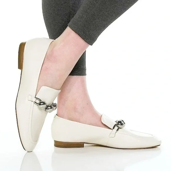 Marc Fisher LTD Elenda Leather Flat Slip-on Cream Loafers size 8.5 New - Picture 1 of 9